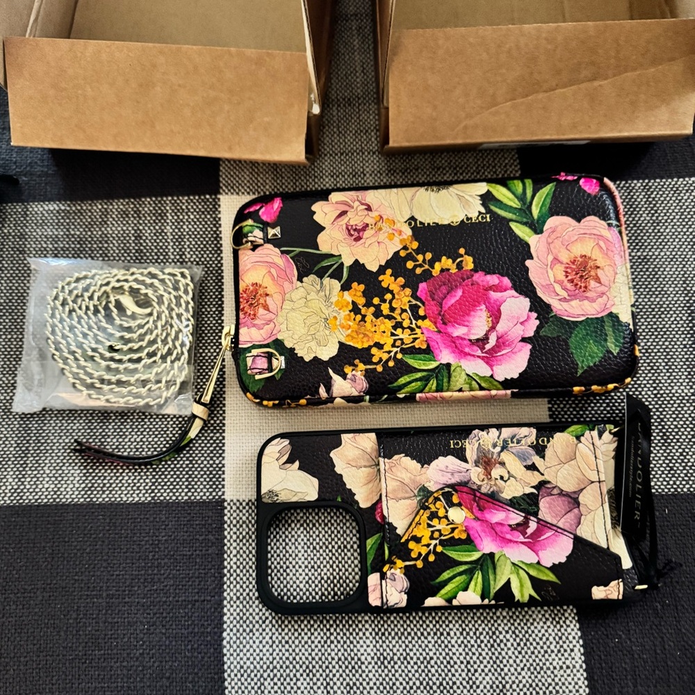 Bandolier Black Floral Lily Ceci 15 Pro Max Set NIB